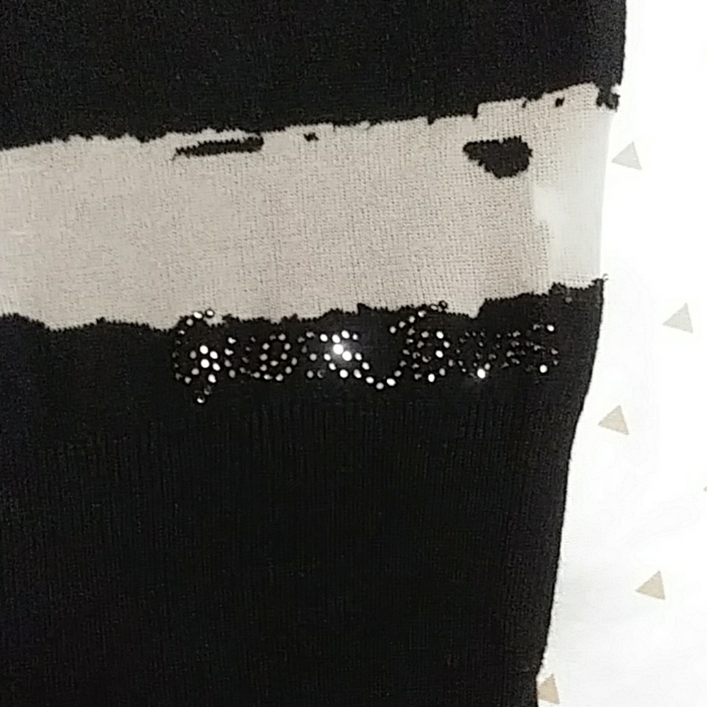 Top - Picture 4 of 6